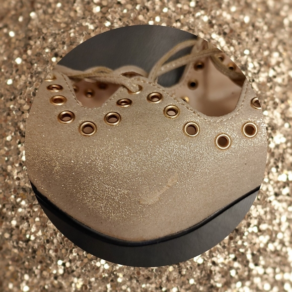 ✨✨Z London Wrap Around Sandals✨✨ - Picture 4 of 4